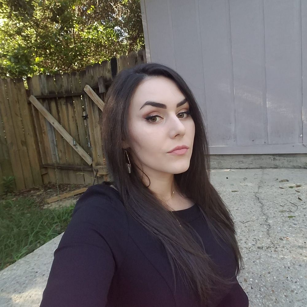 Meet your Posher, Kayla